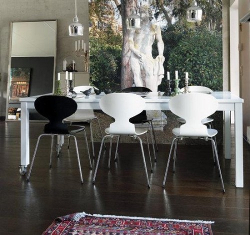 Mẫu ghế gỗ uốn cong theo thiết kế hình con kiến độc đáo, sống động