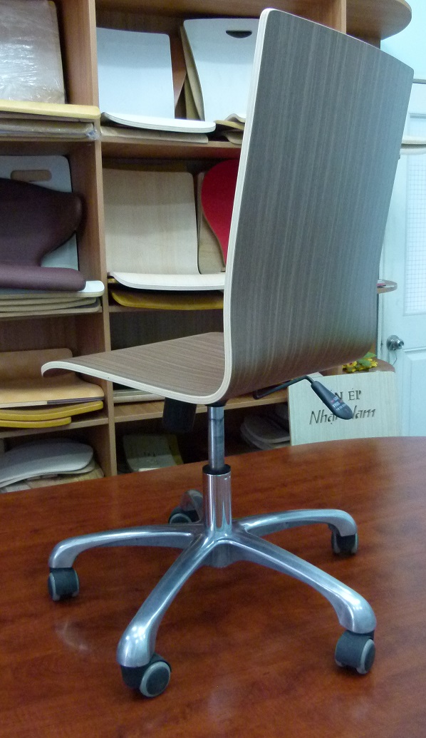 ghế uốn cong dán laminate