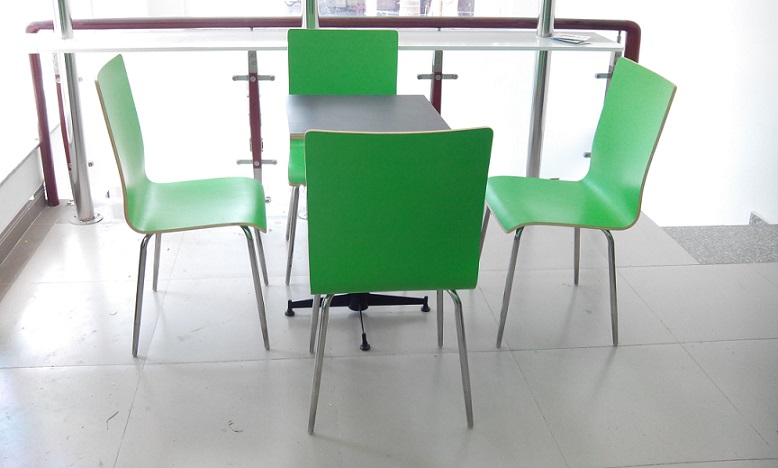 ván ép ghế uốn cong