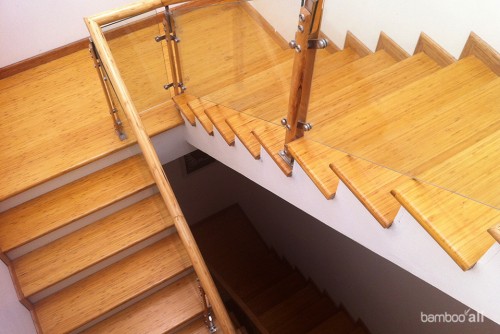 Ván ép thẳng cho ý tưởng thiết kế Cầu Thang sáng tạo